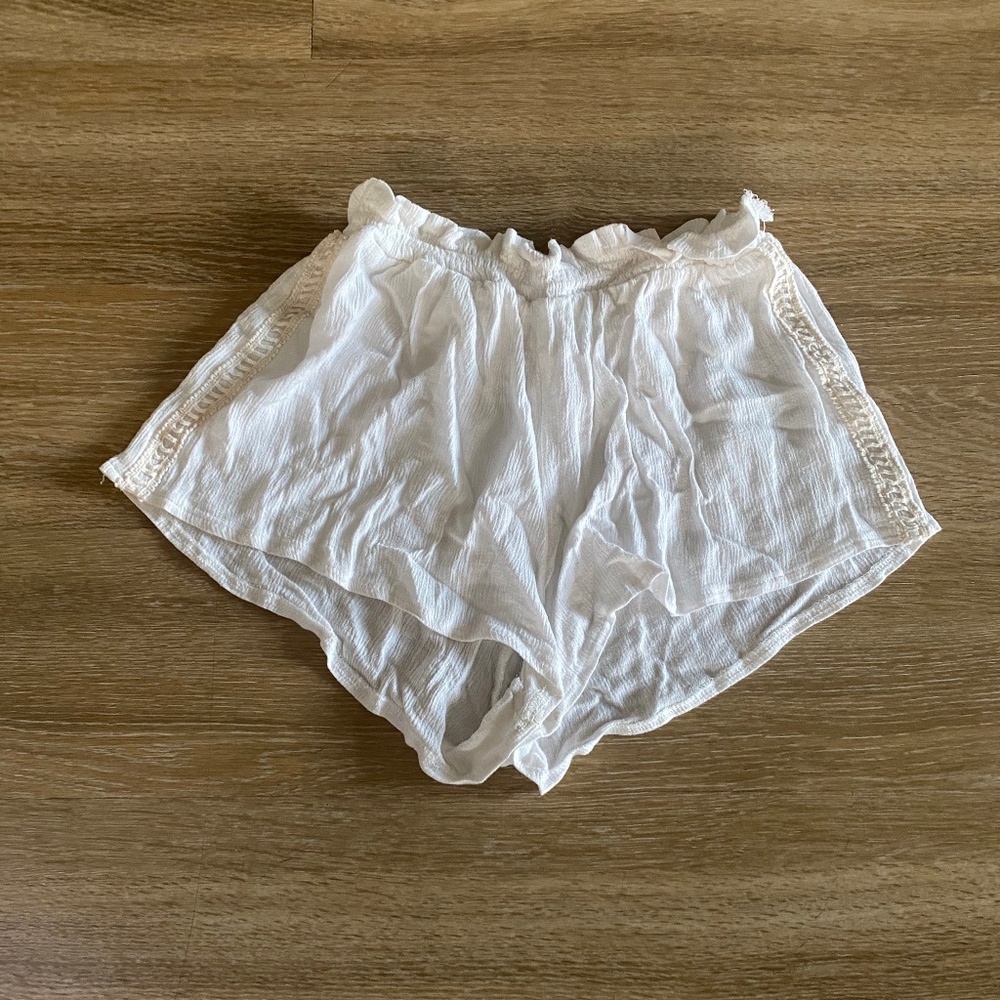 THREADS light weight cotton shorts